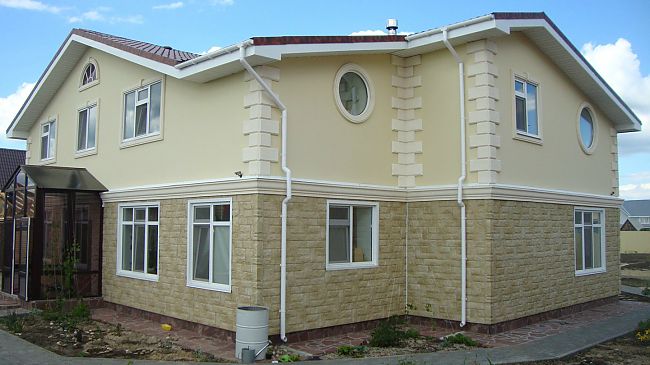 отделка фасадными панелями под камень отделка фасадными панелями под камень